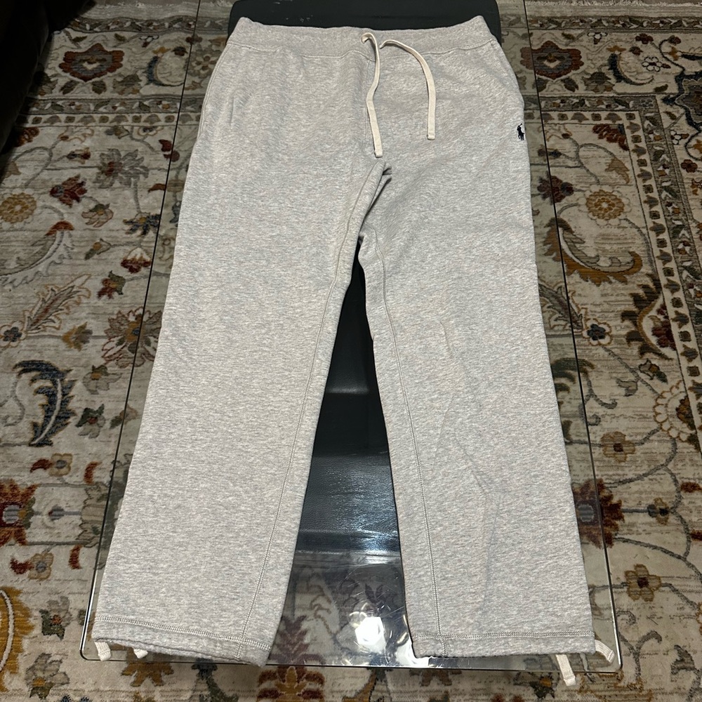 Fleece Sweatpant Polo Ralph Lauren Size XL
Color: Light sport heather